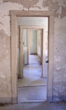 Foto: DoorDoorDoor - Hospital interior © Kevin Collins - Attribution License