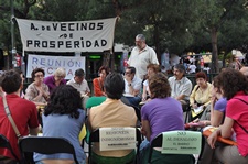 Foto de la junta de la aso en la plaza de la prospe